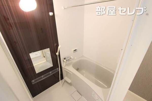 301号室の写真になります。