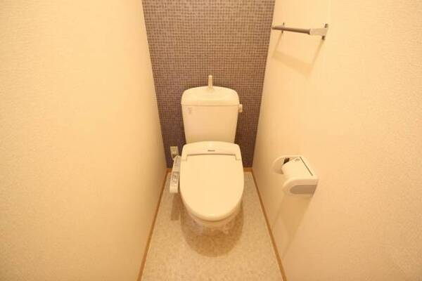 ウォシュレット付きトイレです。