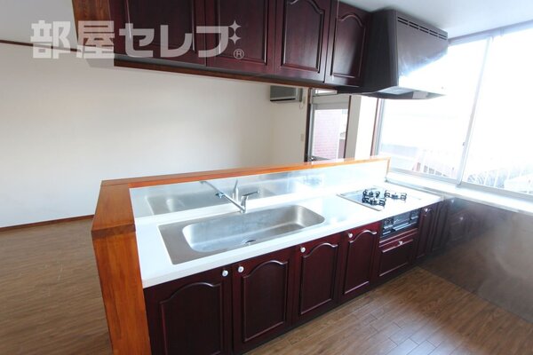 リフォーム前の写真になります。