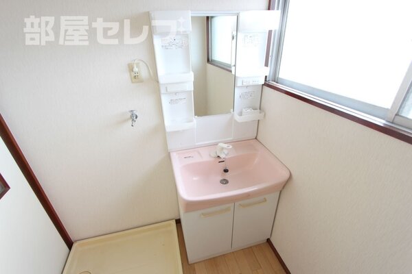 リフォーム前の写真になります。