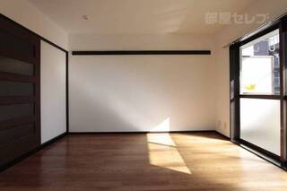 ※305号室室内参照