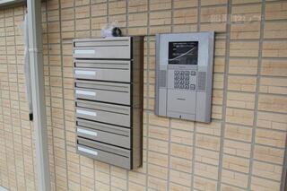 オートロックです。