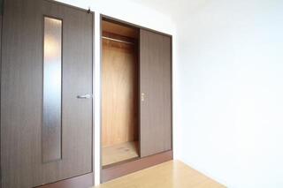 ゆったりとした収納です。
