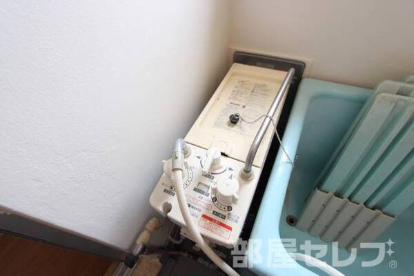 同タイプのお部屋の写真になります。
