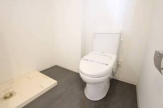 ウォシュレットつきのトイレです
