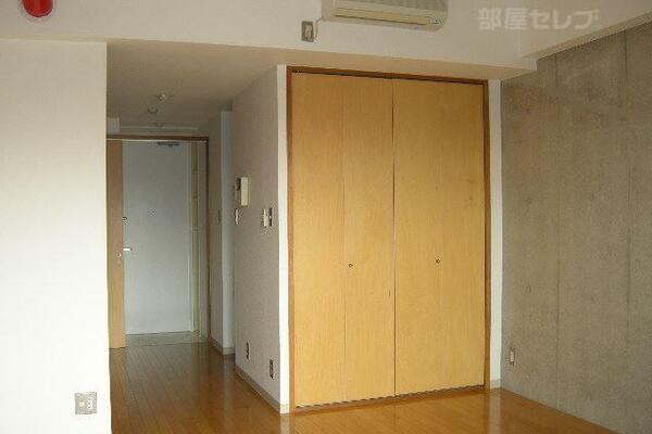 南向きの明るいお部屋。