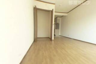 明るいお部屋ですよ