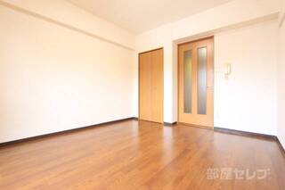 使いやすい間取りのお部屋です