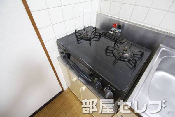 2口コンロ（残置物）