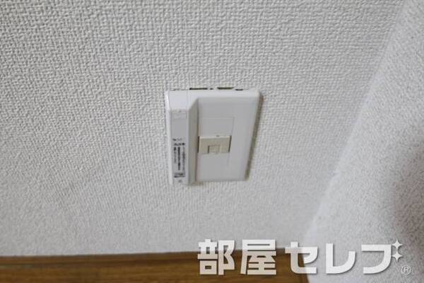 電話回線あり。