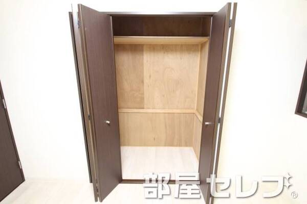 クローゼット。