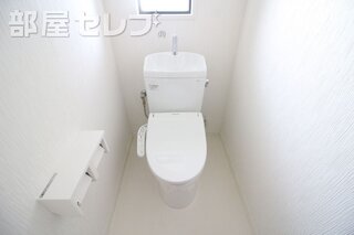 ウォシュレット付きです