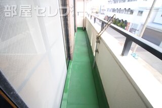 南向きのバルコニー