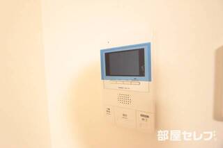 オートロック付きです