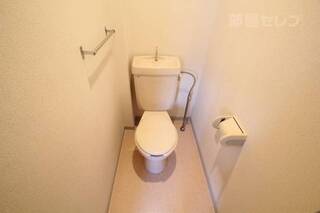 落ち着くトイレですね