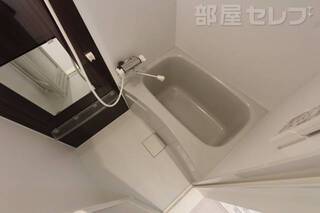 203号室撮影。