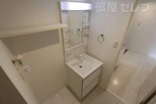 203号室撮影。