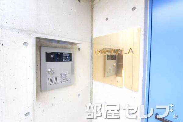 オートロックで安心。