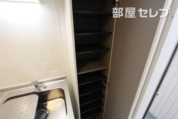 反転タイプのお部屋の写真です。