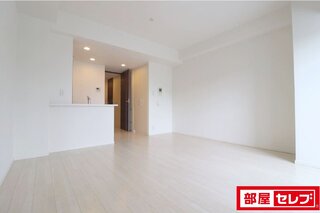 ※202号室内装写真参照
