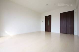 建具が品質の高さを物語ります。