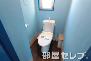 人気の温水洗浄便座です。