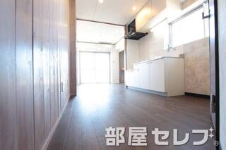 玄関から見た景色です。