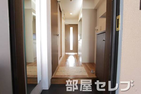 玄関口。