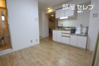 リフォーム前のお部屋の写真です。