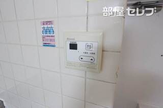 リフォーム前のお部屋の写真です。