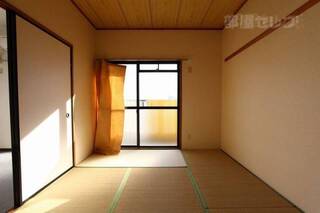 南向きの和室です。