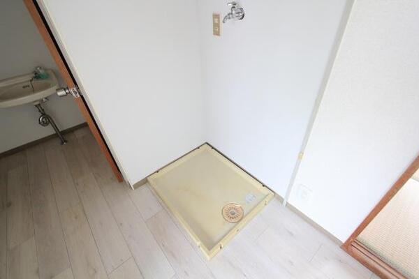 洗濯機置き場です。