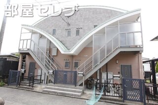 ホワイトベースの可愛らしい外観。