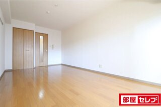 ※101号室内装写真参照