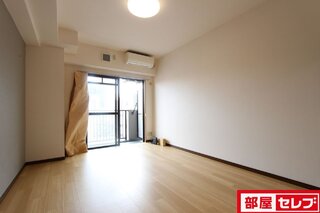 同タイプ103号室の画像を使用