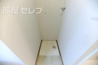 洗濯機置き場。