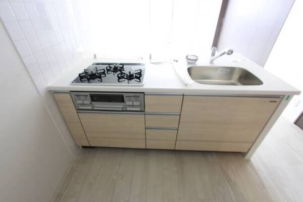 301号室室内参照