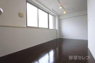 内装のおしゃれなお部屋です