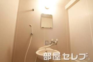 いい色合いの洗面所です。イメージ写真