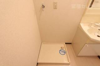 室内洗濯機置き場。