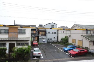 写真は202号室の写真です。