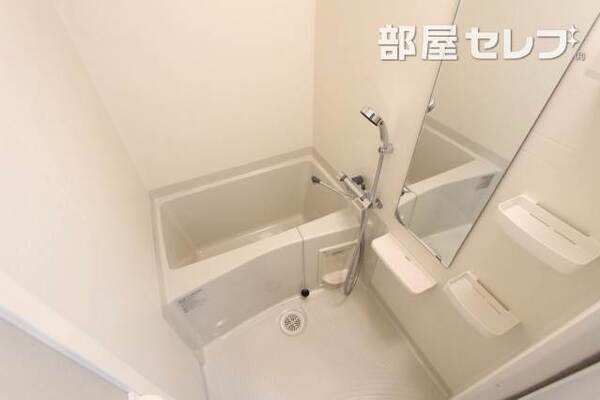 205号室の写真になります。