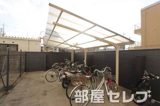 自転車置場。