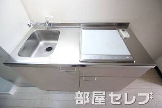 IHクッキングヒーター完備で料理し易いです。