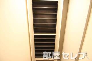 玄関スッキリ、シューズボックスです。