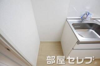 冷蔵庫置場。