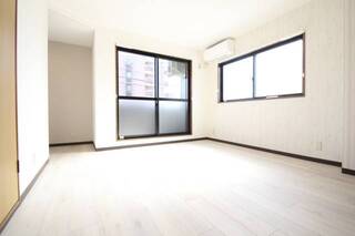 明るいお部屋です。