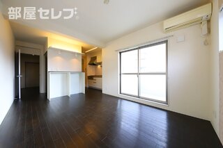 収納もしっかり確保されています。
