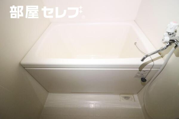 角部屋の写真を参照