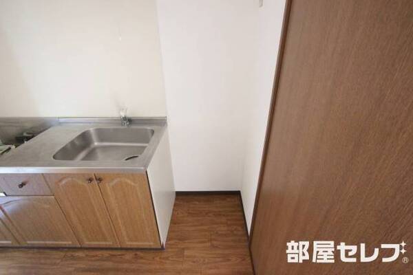 冷蔵庫置き場があります。